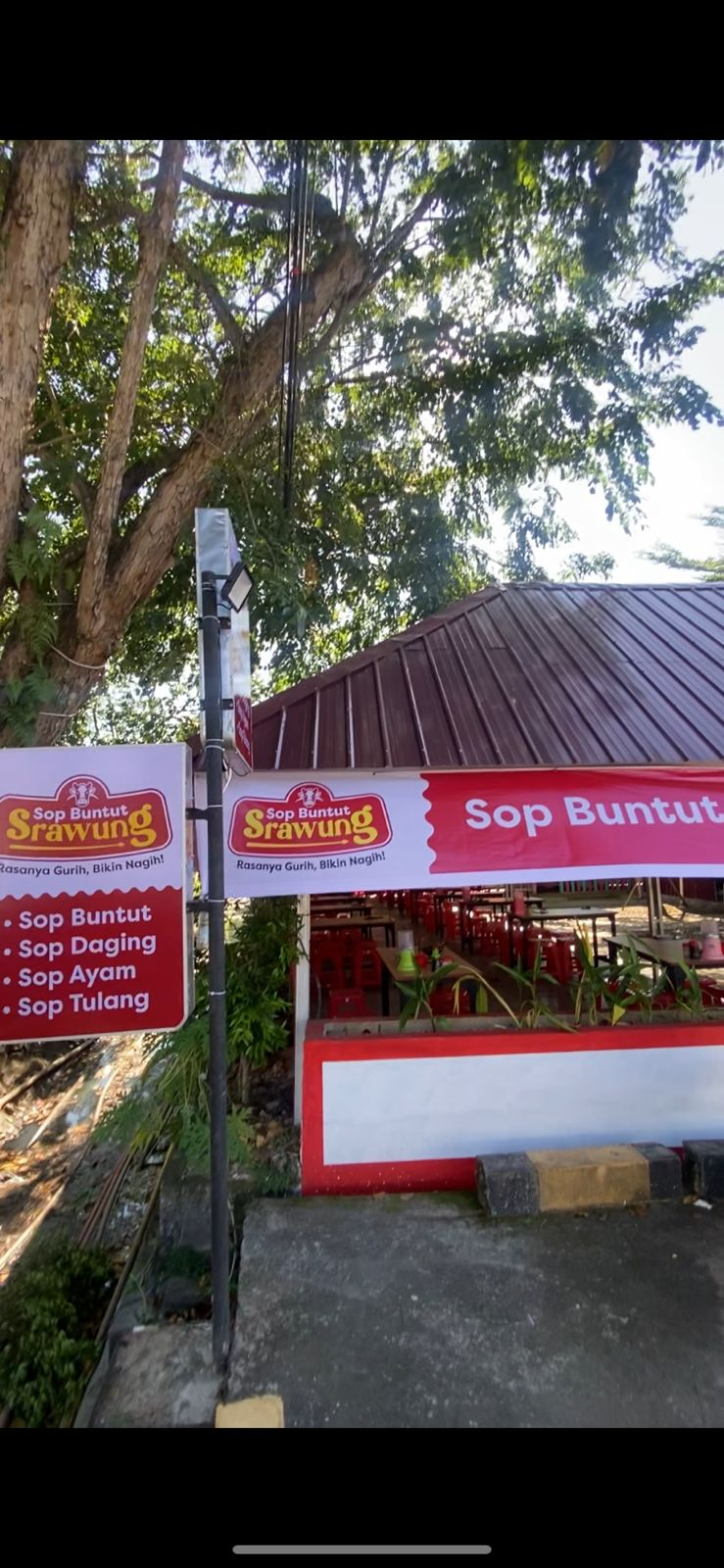 Sop Buntut Srawung